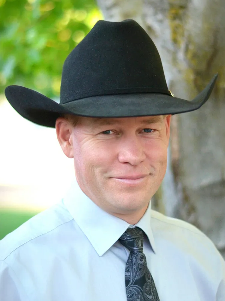 Matthew Cook Hoof and Vine Team Headshot